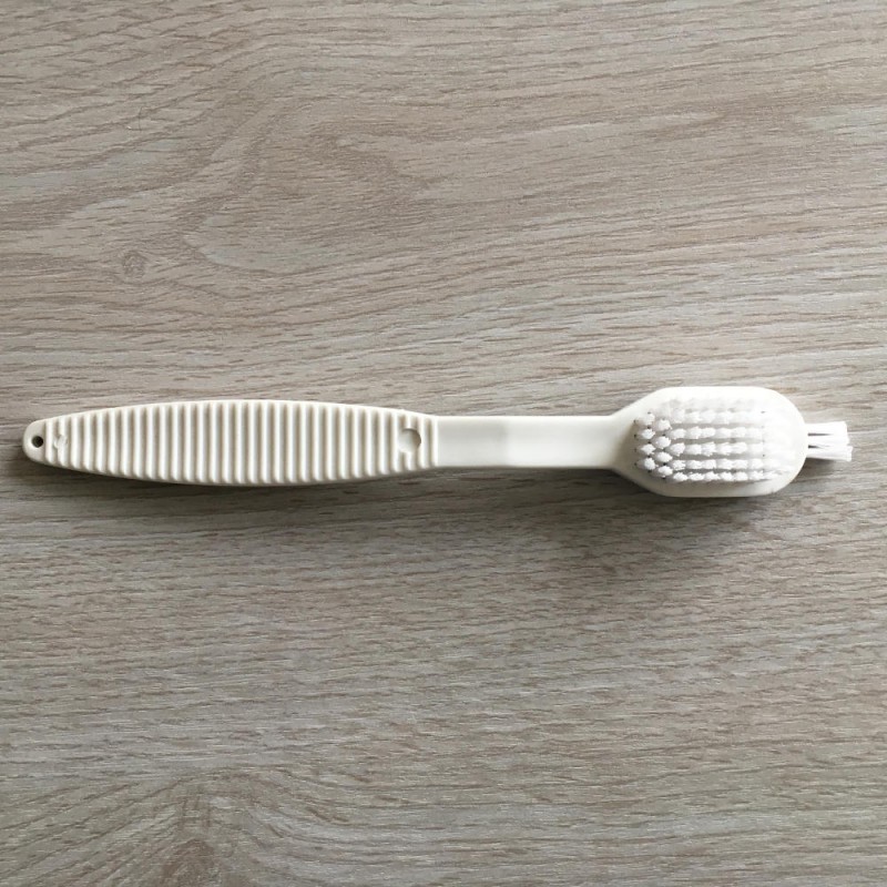 Petite brosse de nettoyage